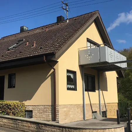 Ludwig Mit Balkon Apartamento Karlstadt